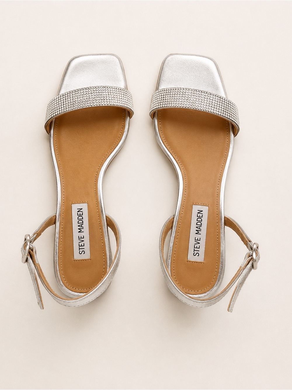 Steve Madden Silver Crystal Flat Sandals – Size 7.5